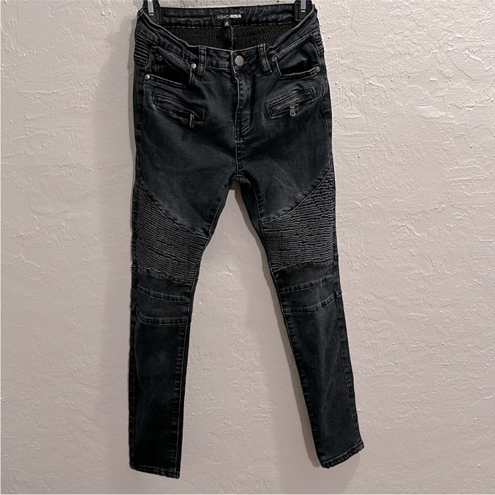 Fashionova Stretch Rib Detail Zipper Denim Skinny Jeans - Size 1